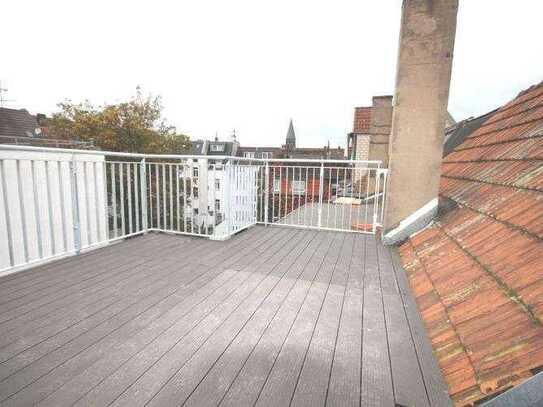 4 Zimmer und große Dachterrasse! Sanierte Maisonette-Wohnung in Köln-Nippes -keine WG-