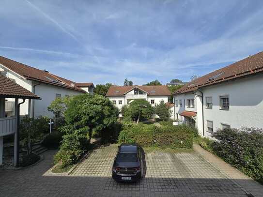 ... beziehbare bezaubernde 2-Zi-Whg mit EBK + Süd-Balkon in der "Steffelmühle"...