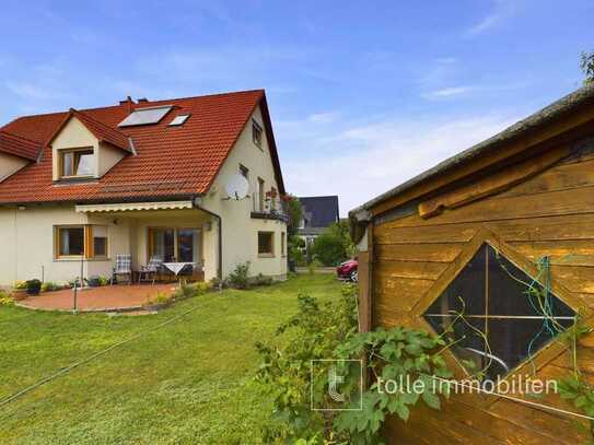 Leben im grünen - Familienhaus mit riesigem Sonnengrundstück