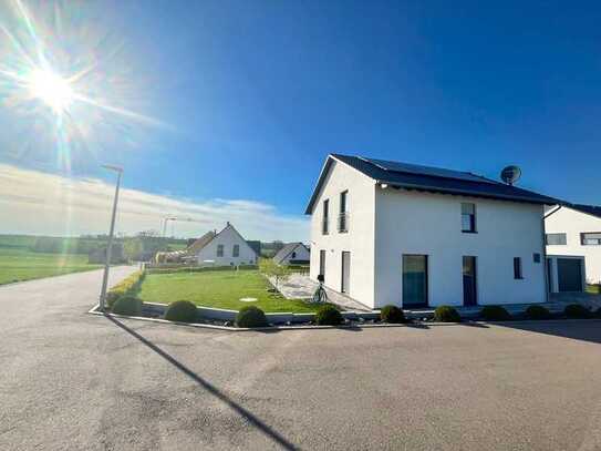 Modernes KfW-55-Effizienzhaus in idyllischer Lage mit Top-Ausstattung