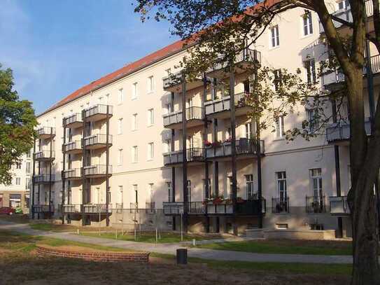 Rollstuhlgerechte 2-Raum-Wohnung mit Balkon