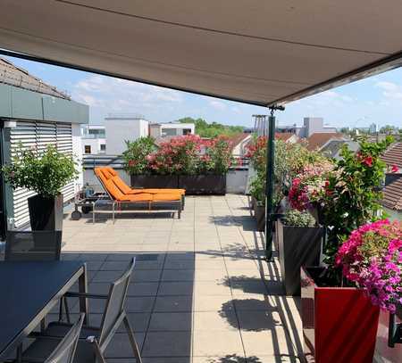 Exklusives Penthouse mit riesiger Dachterrasse und Skylineblick nähe Brentanopark