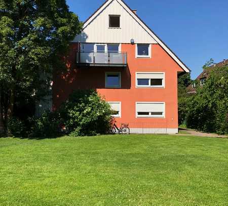 Direkt am Ostpark-gepflegte 4-Zimmer-Wohnung mit Loggia und Parkblick in Perlach München