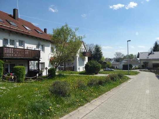 vermietete 3 Zimmer Wohnung mit großem Balkom in Heinersgrün