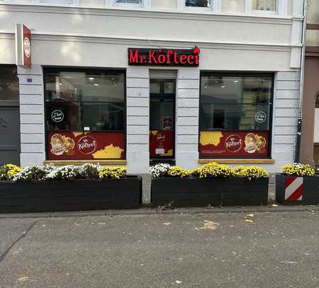 Übergabe Imbiss / Restaurant Komplett eingerichtet.