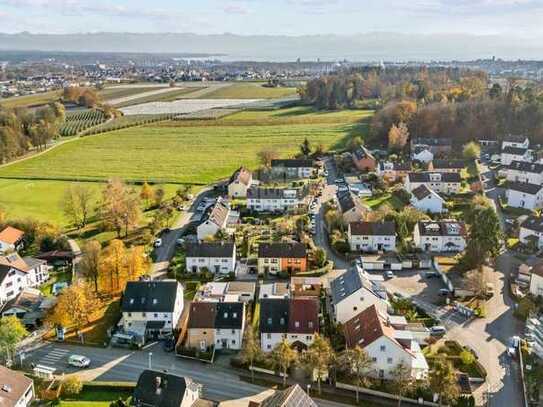 Moderne Doppelhaushälfte in ruhiger Lage von Friedrichshafen/ Berg *kein Erbbaurecht*