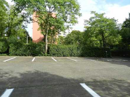 Sie haben die Parkplatzsuche satt? Wir haben die Lösung!