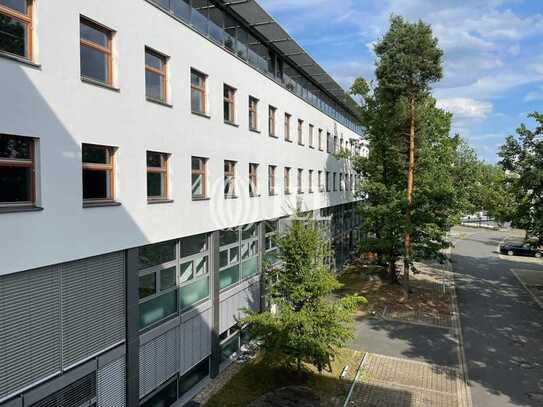 Büroflächen ab ca. 388 m² im Nordostpark verfügbar - Anmietung über JLL