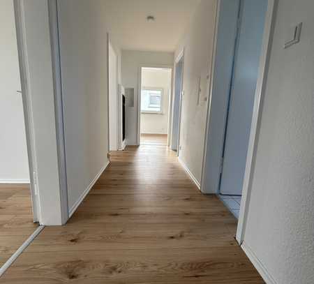 Erstbezug nach Sanierung mit EBK: ansprechende 2,5-Zimmer-Wohnung in Winnenden