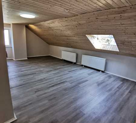 TOP-Dachgeschosswohnung in Euskirchen