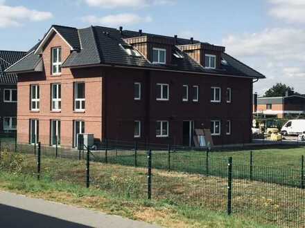 Stilvolle, neuwertige 2-Zimmer-Wohnung mit Balkon und Einbauküche in Achim