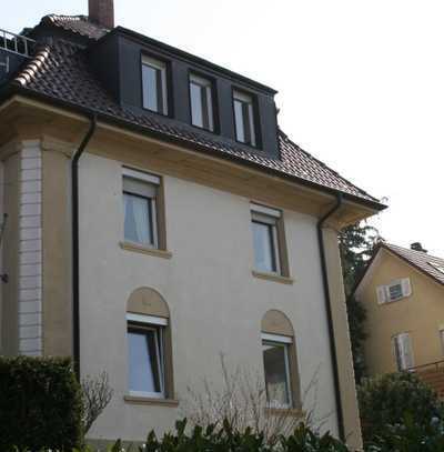 Exklusive, helle und hochwertig ausgestattete DG-Maisonettewohnung in Stuttgart UT/Lugin