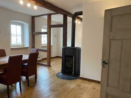 3 Zimmer EBK für Altbau-Liebhaber
