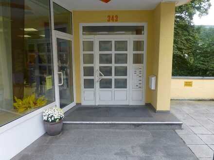 Ruhige helle vier Zimmer Wohnung zentral in 55743 Idar-Oberstein