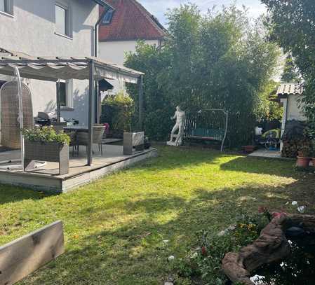 Exklusives Einfamilienhaus in Eibach- Nürnberg