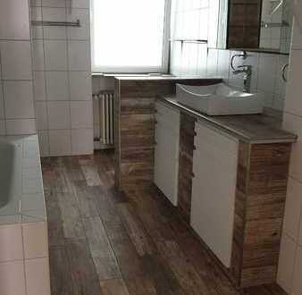 Schöne 2 ZKB Wohnung in Stadt Nähe