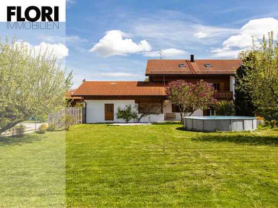 Daheim im Grünen! Schönes Bauernhaus mit großem Garten