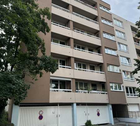 Tiefgaragenstellplatz in Schöneberg. Warm, sicher und trocken