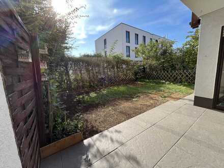 RUHIGE, BARRIEREFREIE 2,5 ZIMMER PARTERRE WOHNUNG MIT EIGENEM GARTEN IM ZENTRUM VON GROß-UMSTADT