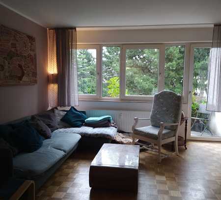 Attraktive 3-Zimmer-Wohnung in Düsseldorf Gerresheim mit Balkon und Garage