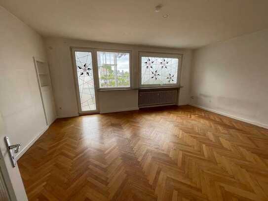 Erstbezug nach Sanierung: schöne 3-Zimmer Balkon-Wohnung im 1.OG Ehrenfeld Köln