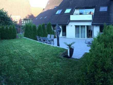 Hochwertige 2-Zimmer-Wohnung mit Terrasse und Garten inkl. schöner EBK in Eberdingen-Hochdorf