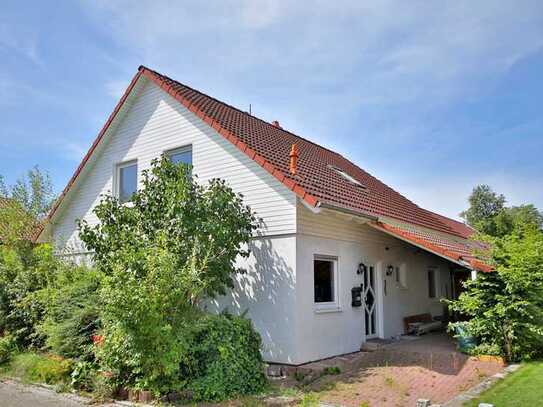 Einfamilienhaus in ruhiger Lage mit Garten