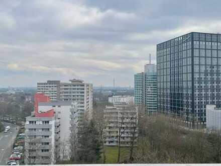 Stilvolle 1-Zimmer-Wohnung mit Balkon und Einbauküche in Eschborn