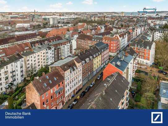 Mehrfamilienhaus in Kiel-Gaarden mit 5 großzügigen Wohnungen und viel Potenzial