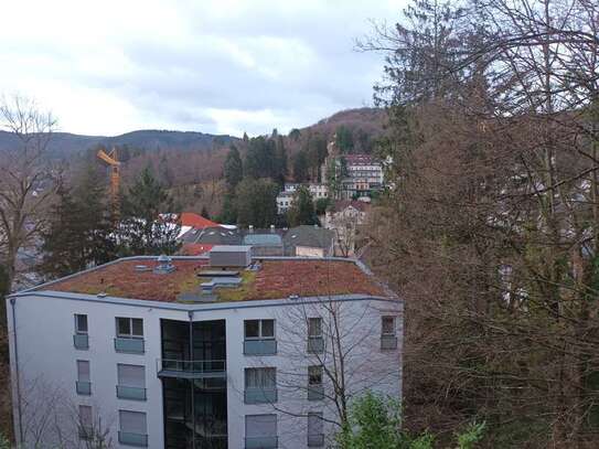 BADEN BADEN Innenstadt ruhige Wohnung in Halbhoehenlagelagelage