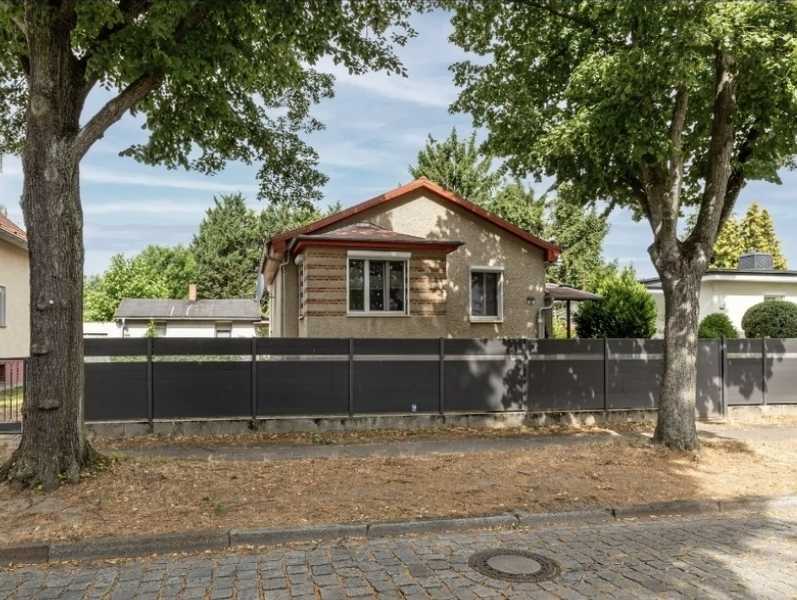 EFH in Biesdorf mit ca. 130 Quadratmeter Wohnnutzfläche