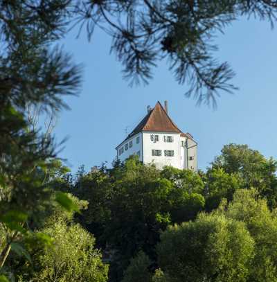 Büroflächen im Grünen mit unglaublichem Ausblick