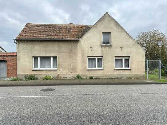 Landhaus mit Nebengelaß