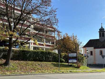 Nette helle 1-Zimmer-Wohnung mit Balkon und EBK in Daisendorf