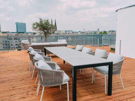 Luxuriöses Penthouse mit Dachterrasse über den Dächern Düsseldorfs