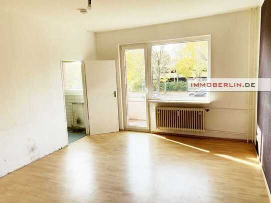 IMMOBERLIN.DE - Tolle Wohnung mit Südwestbalkon & Potenzial in beliebter Lage