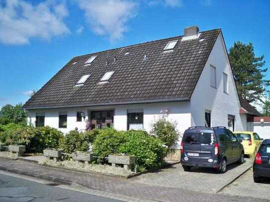 2 Familienhaus mit zus. Gästewohnung, Sauna, Garage