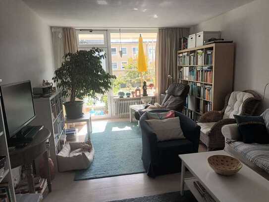 Helle 3-Zi-Whg, 67qm mit Süd-Balkon u. Aufzug in München Bogenhausen