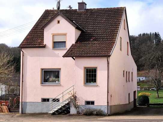 Sehr gepflegtes freistehendes Einfamilienhaus in Fürth - Ottweiler