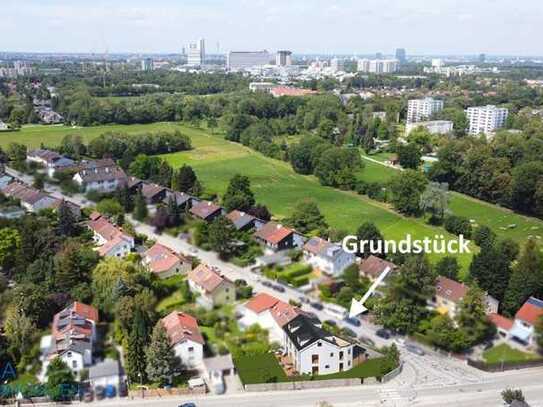 Baugrundstück mit Baugenehmigung für großzügiges Reihenendhaus inkl. Dachterrasse