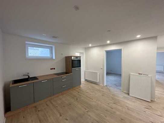 Schöne 4-Zimmer-Wohnung mit Balkon und EBK in Münsingen