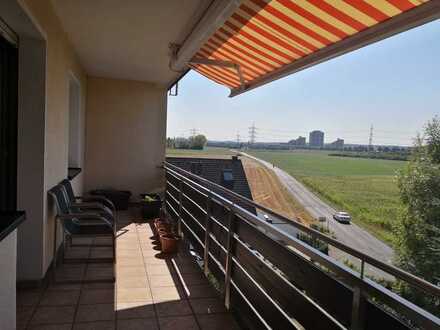 Geschmackvolle Wohnung mit drei Zimmer und guten Ausblick
