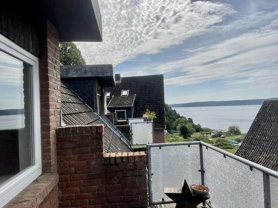 Ferienwohnung/Zweitwohnsitz (auschließlich!!!!) mit Balkon direkt am Ostufer des Ratzeburger Sees