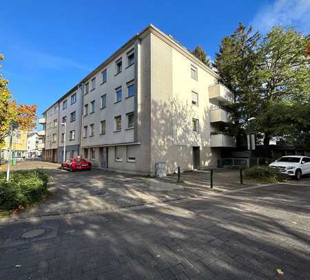 Charmante 5-Raum-Wohnung mit Balkon in Düren