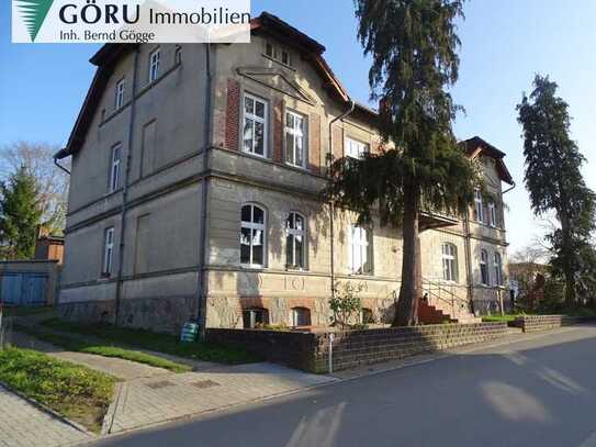 Vermietetes Mehrfamilienhaus mit viel Charme in der historischen Altstadt von Putbus !