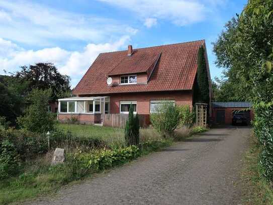 Freistehendes ZFH auf großem Grundstück in Warmsen!