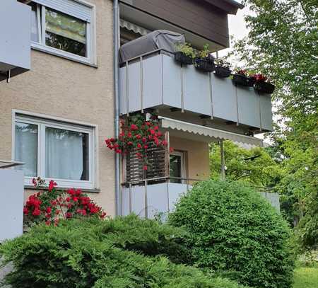 Steckfeld / Hohenheim: helle 3,5-Zimmer Wohnung in Stuttgart