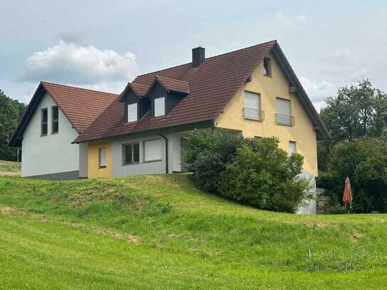 Arbeiten und Wohnen - Wohnhaus mit Werkstatt, Lager und Büroräumen im Bühlertal...