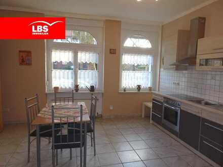 Teilmöbiliertes Apartment im Erdgeschoß !
