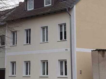 Brehna: Schöne, helle 2-Raum-Wohnung in ruhiger Wohnlage
